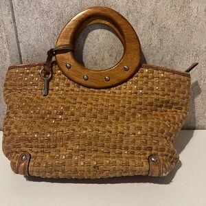 Vintage Fossil Woven Tan Handbag with Wooden Handles